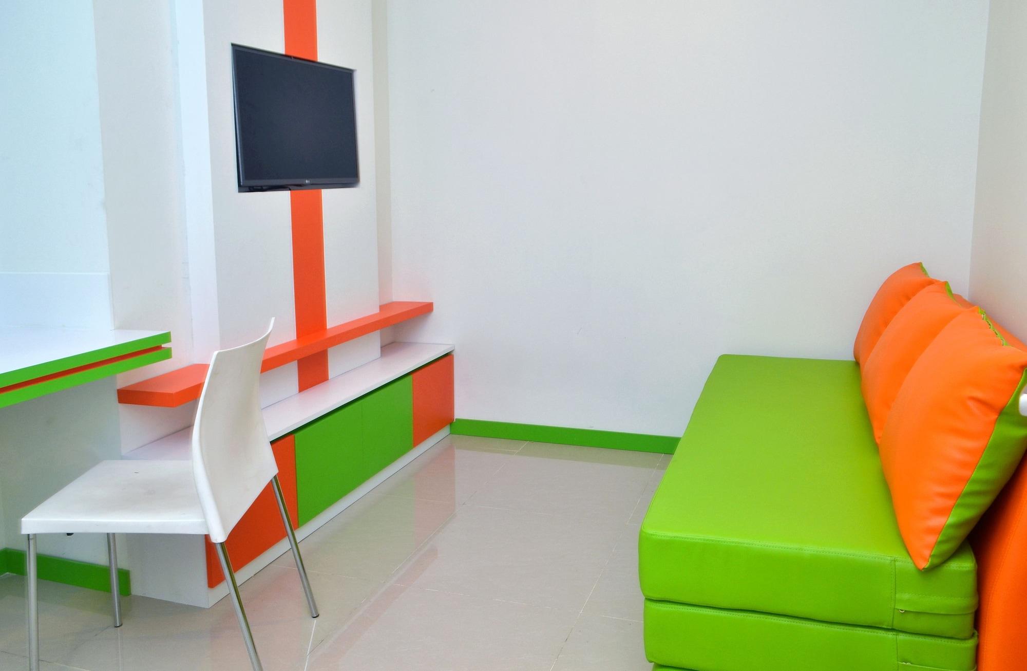 Hotel Titanium Express Homtel Yakarta Exterior foto