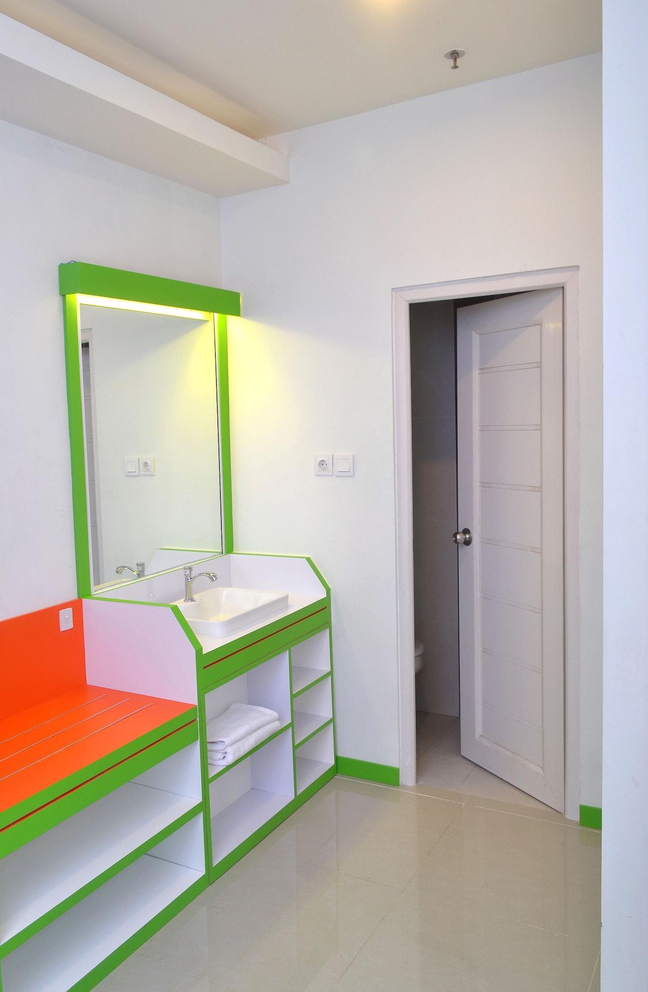 Hotel Titanium Express Homtel Yakarta Exterior foto