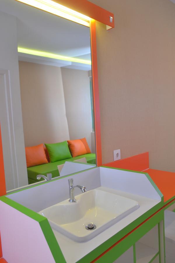 Hotel Titanium Express Homtel Yakarta Exterior foto