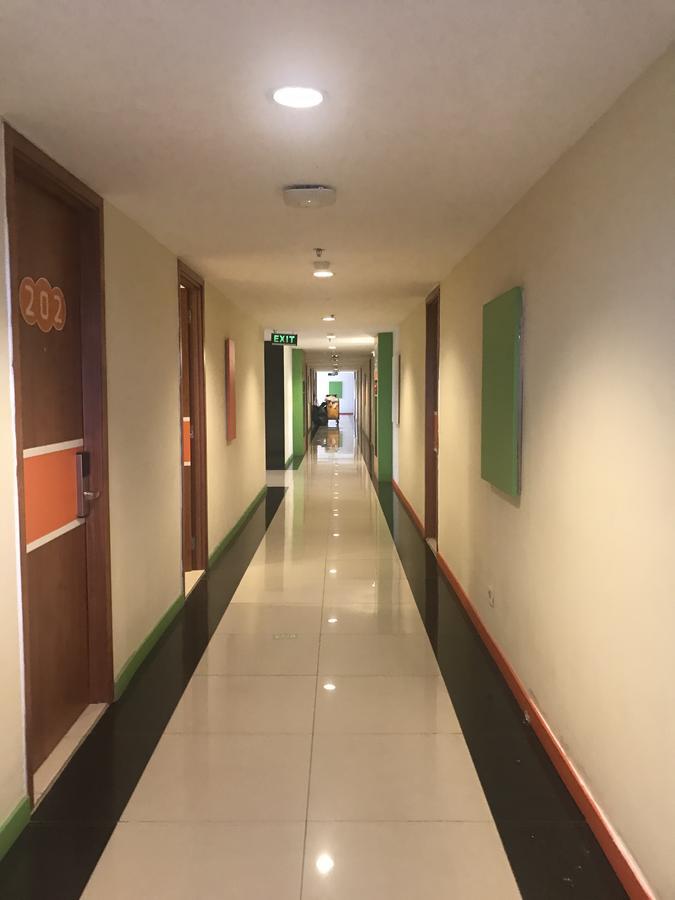 Hotel Titanium Express Homtel Yakarta Exterior foto